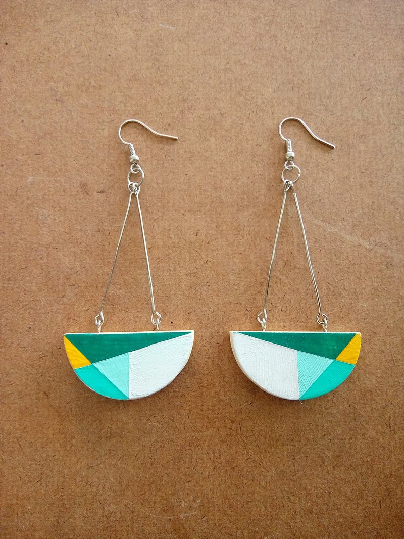 Wooden Earrings No.39