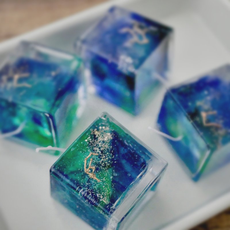 水瓶座のアミュレットキャンドル Shop candle studio felicity Candles & Candle Holders