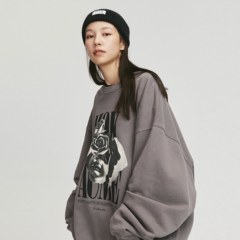 MOKACME 20FW 玫瑰惡趣味印花做舊效果衛衣大學T情侶裝 - 帽T/大學T - 聚酯纖維 灰色