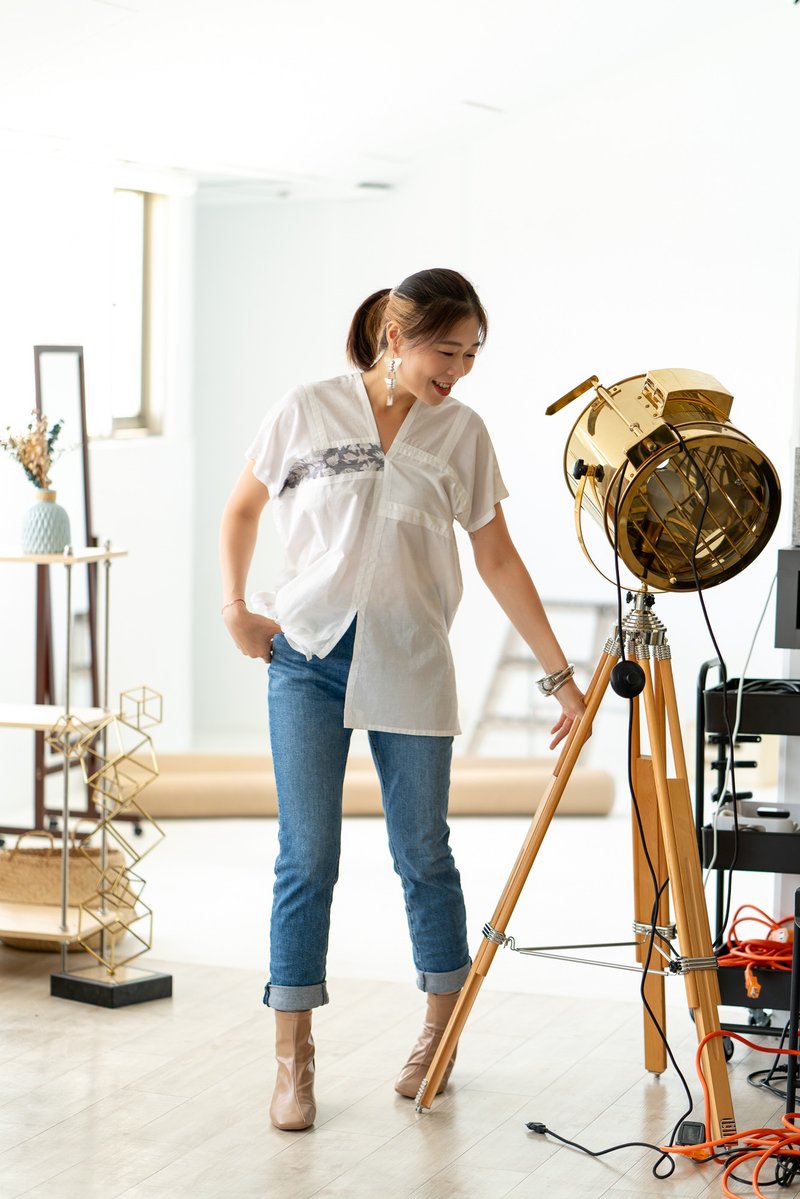 各種不對稱白色拼接雲朵涼感撞色花草柔軟四角衣四方衣 - 背心/無袖上衣 - 棉.麻 白色