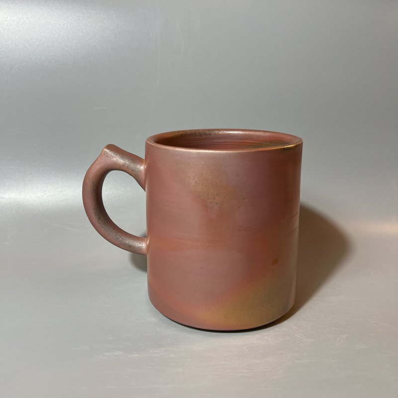 柴燒玫瑰金馬克杯 / 500cc / 小平凡手作 - 茶壺/茶杯/茶具 - 陶