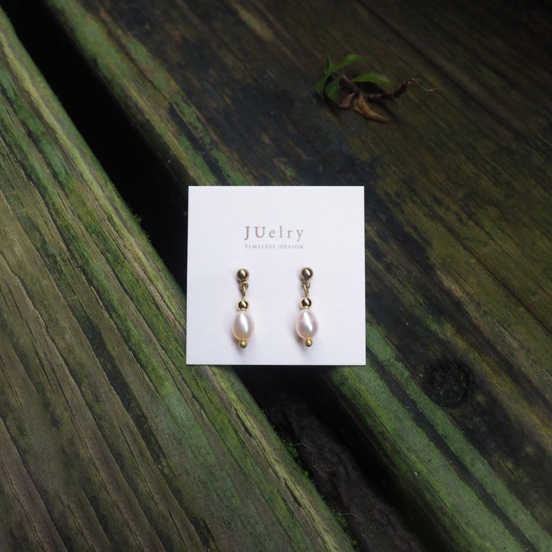Teenage earrings (dangle)