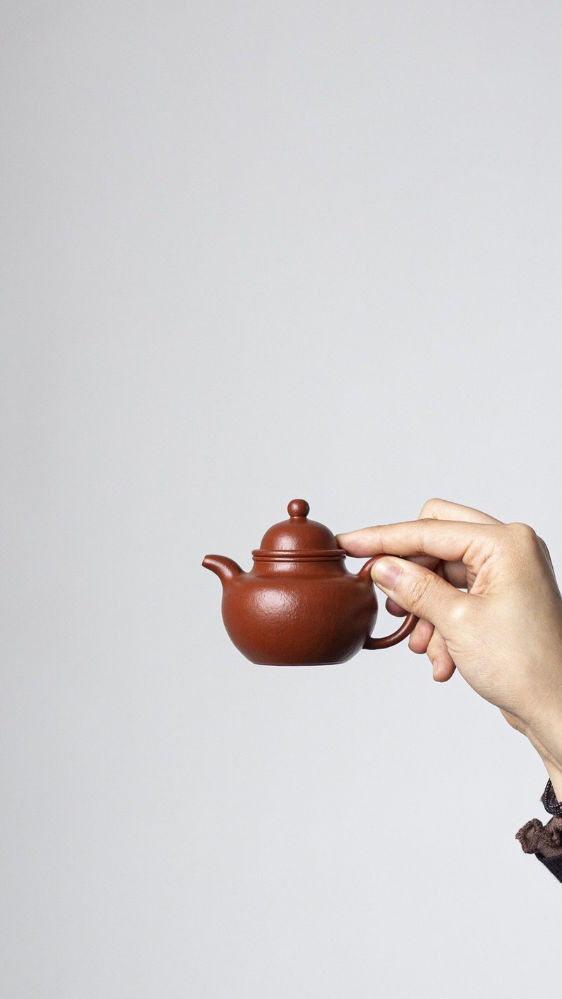 送禮紫砂壺茶壺小掇球 全手工 95cc 原矿30目老朱泥  成型难 水色 - 茶壺/茶杯/茶具 - 陶 灰色