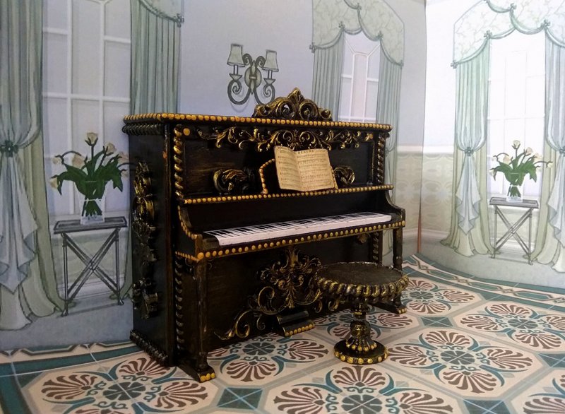 Dollhouse piano in 1:12 scale. - 公仔/玩偶 - 木頭 黑色