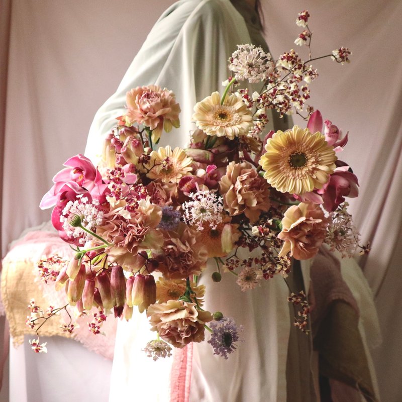 客製鮮花捧花 新娘捧花(復古色調) - 乾燥花/永生花 - 植物.花