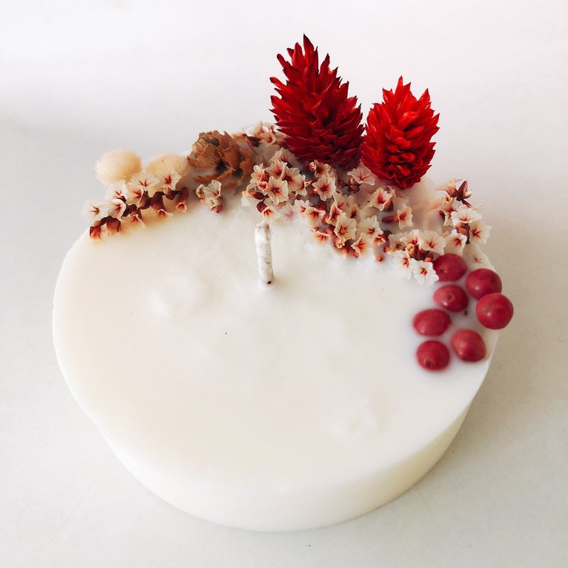 Molly's dry flower candle NO12