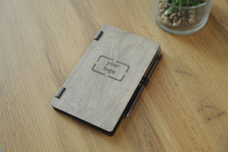 Check Holder with pen holder, Wooden Check Presenter FREE ENGRAVING - 其他 - 木頭 灰色