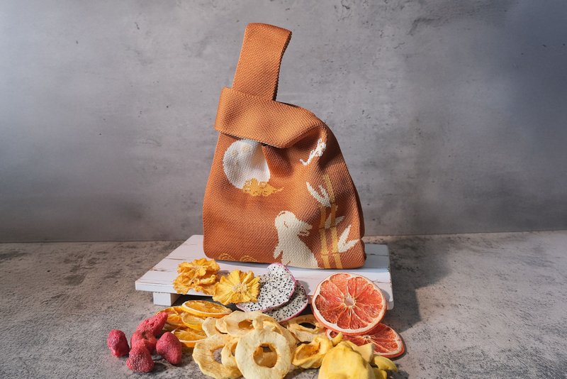 【禾果】月光小兔綜合果乾橙色針織包 - 水果乾 - 棉.麻 橘色