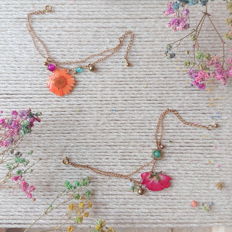 花の手鍊 / 黃銅 / 天然石 / 鍊長可調 /多款可選 - 手鍊/手環 - 植物.花 橘色