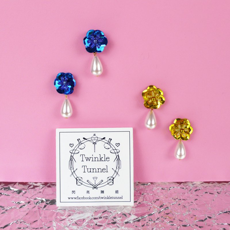 Sequin Flower Earrings (blue / gold)