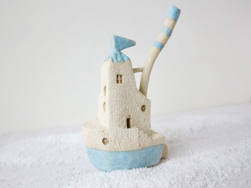 Pottery Boat House - Light Blue