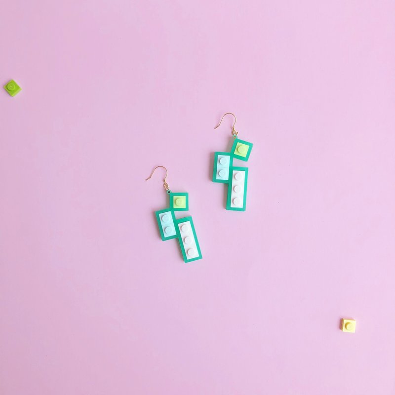Natural Green Mosaic Colorblock Earrings