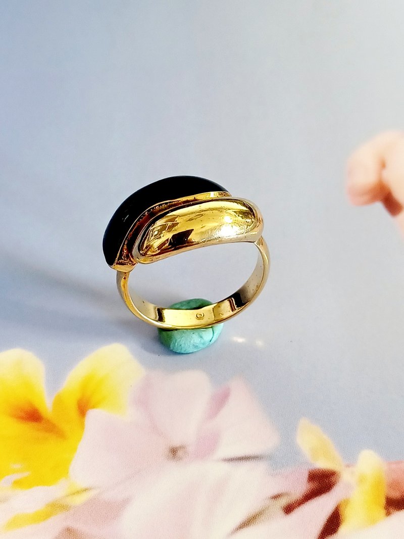 vintage jewelry 古典獨特金色黑琺瑯 戒指 - 戒指 - 其他金屬