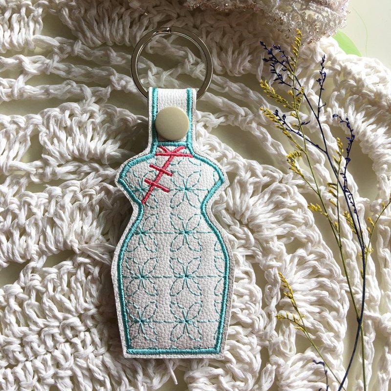 Cheongsam embroidered key ring charm