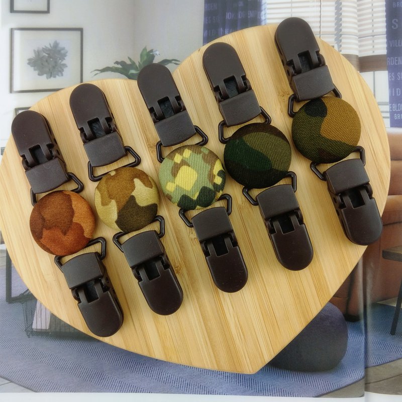 Personalized Camo-4 is available. Handkerchief clip