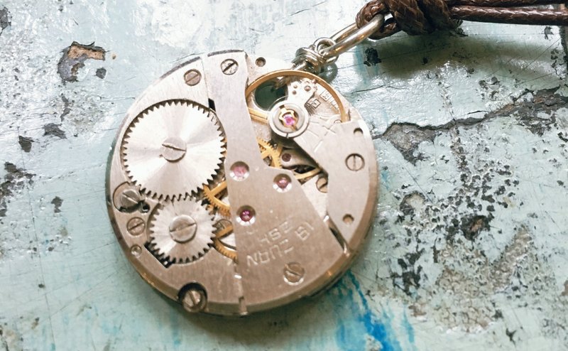 Frozen Time | mechanical watch movements necklace