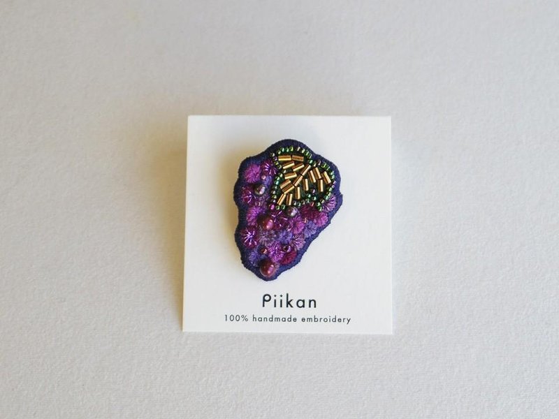 【Fruit series】 Grape brooch