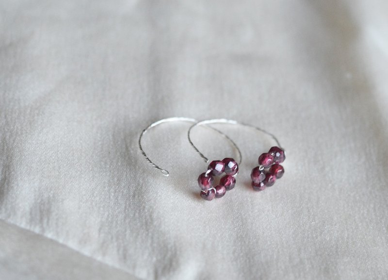 Slow Fire - Garnet S999 Sterling Silver Sterling Silver Bead Earrings