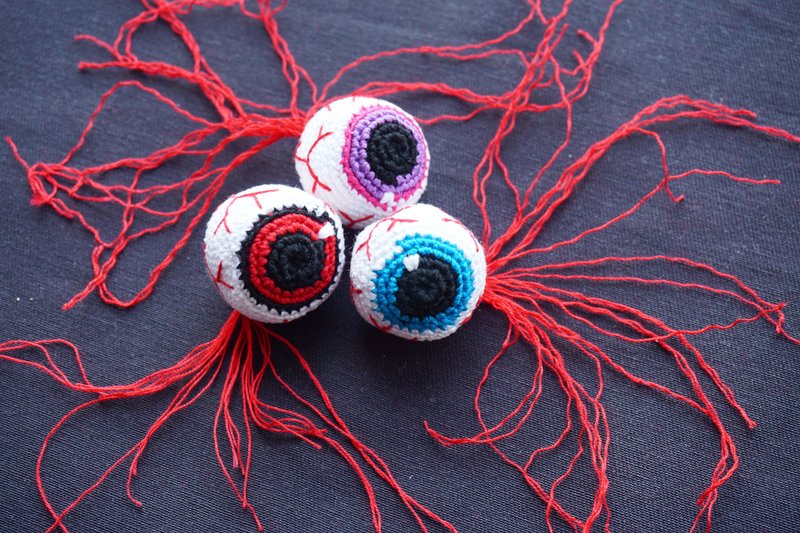 Halloween Big Eye Brooch