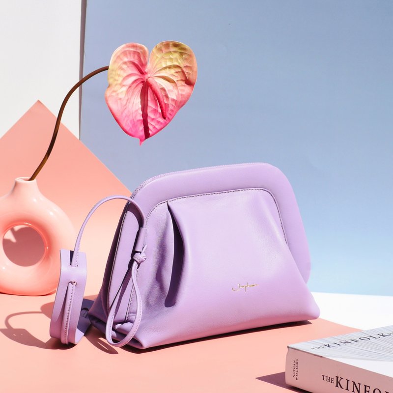 醫生包Lolli Cross-body Bag 醫生包 - Lavender - 側背包/斜背包 - 真皮 紫色