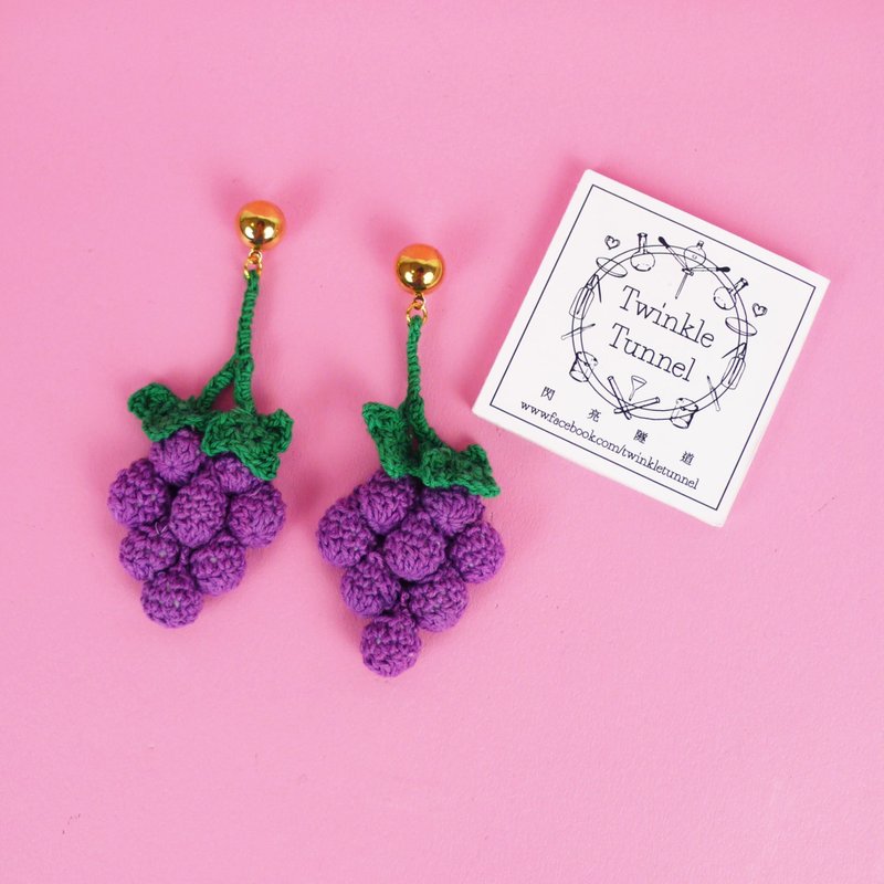 Knitting large grape earrings