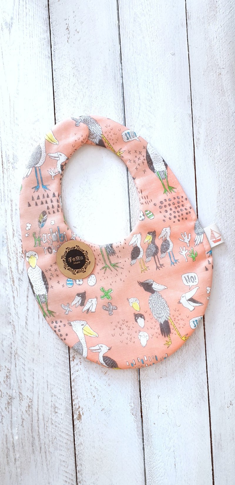 Cute toucan 鹈鹄 - pink orange - eight layers of yarn 100% cotton egg-shaped bib. saliva towel