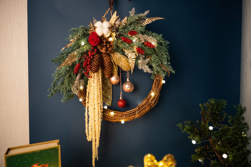 【聖誕裝飾x交換禮物】 永生雪松聖誕花圈 45cm - 乾燥花/永生花 - 植物.花 綠色