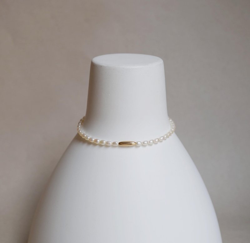 14KGF 米粒珍珠磁吸式手鍊 - 手鍊/手環 - 其他金屬 白色