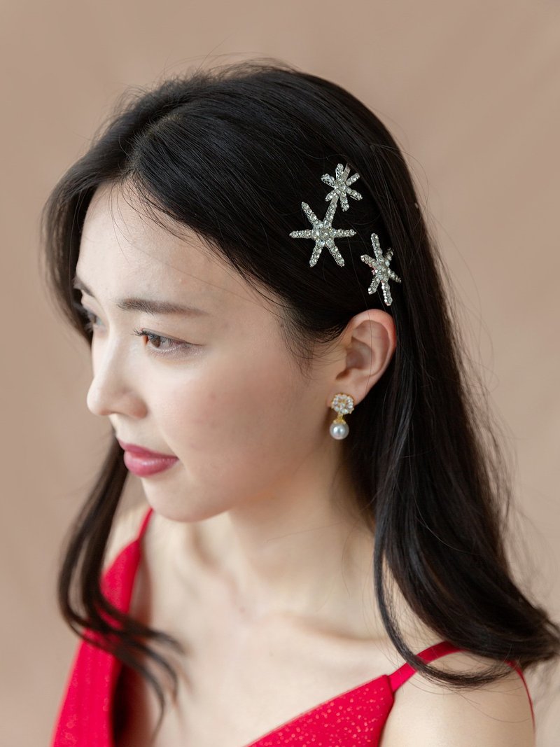 星星造型水鑽髮夾 三件入 - 髮夾/髮圈 - 其他材質