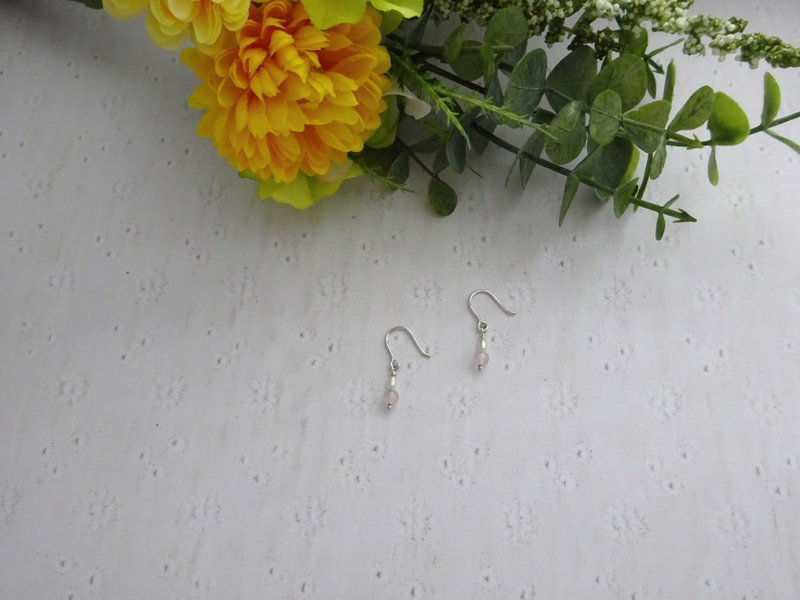 Rose quartz and pearl earrings 2