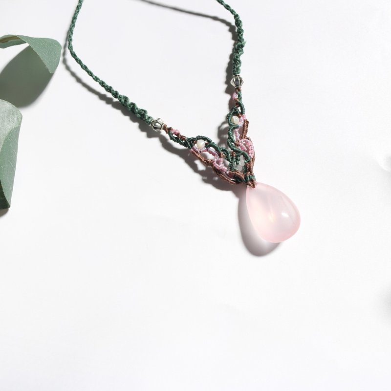天然石粉晶蠟線編織項鍊 - 項鍊 - 水晶 粉紅色