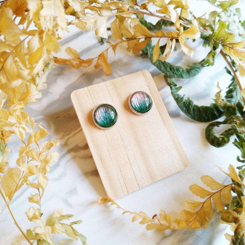 Bark Cloth Ear Pins_Romantic Green