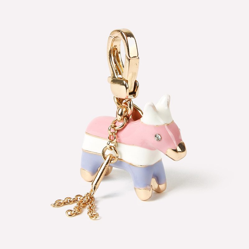 Three-dimensional die-casting color pony / 3203011