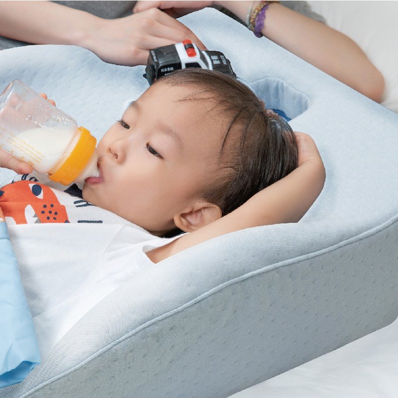 Waterproof child sleep pillow - prevent children from falling asleep