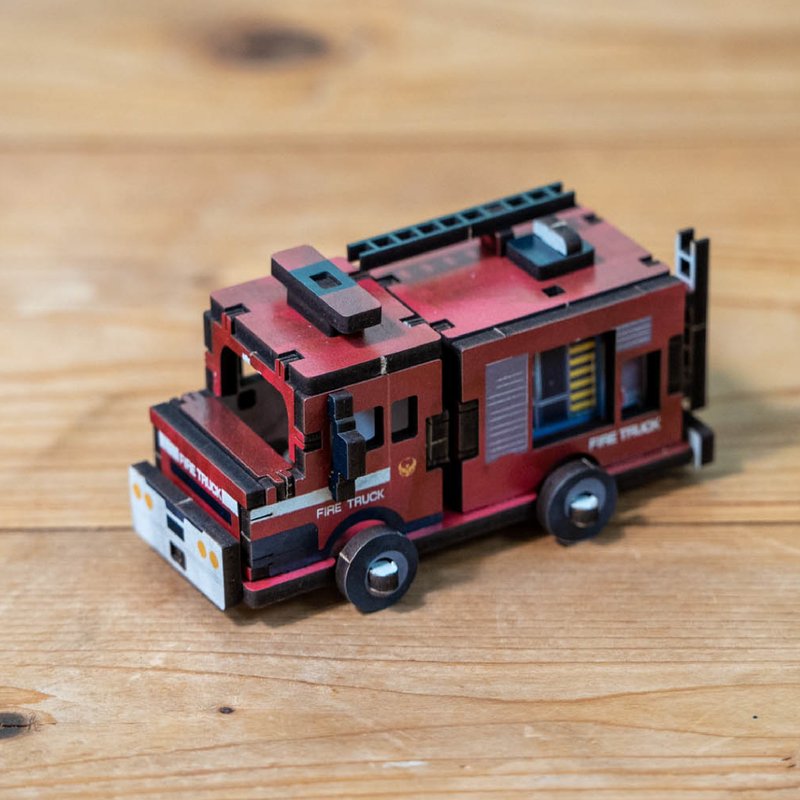 【DIY手作】迷你拼拼車 跑跑消防車 創意手作 特色玩具 - 木工/竹藝/紙雕 - 木頭 紅色