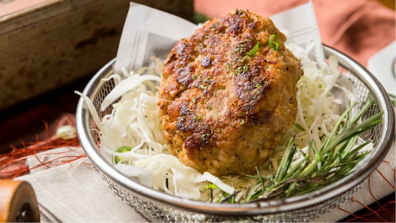 手打豬肉漢堡排