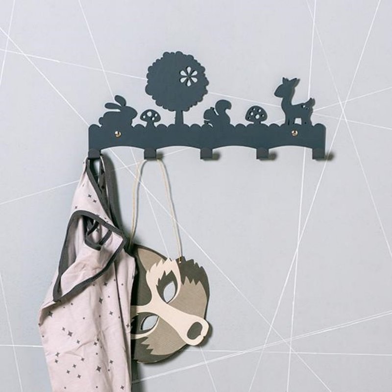 Jungle Animal Hook (Iron Ash)