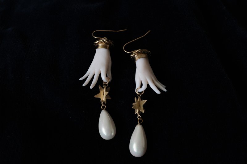 萬事OK星星貝珠耳環-耳勾款 - 耳環/耳夾/耳骨夾 - 銅/黃銅 金色