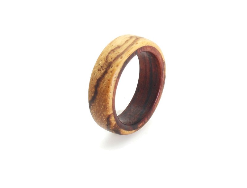 Layers Zebra with Rosewood rings