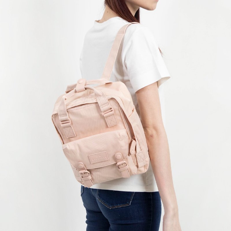 【DOUGHNUT】10.5吋 防潑水 迷你後背包 馬卡龍 水壺格-粉 NT - 後背包/背包/書包 - 尼龍 粉紅色