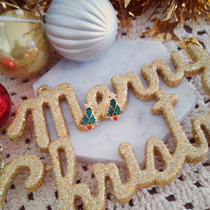 American antique western old brand Avon 1997 vintage enamel rhinestone Christmas tree ear pin
