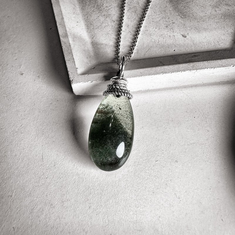 金字塔綠幽靈 銀製吊墜 - 項鍊 - 半寶石