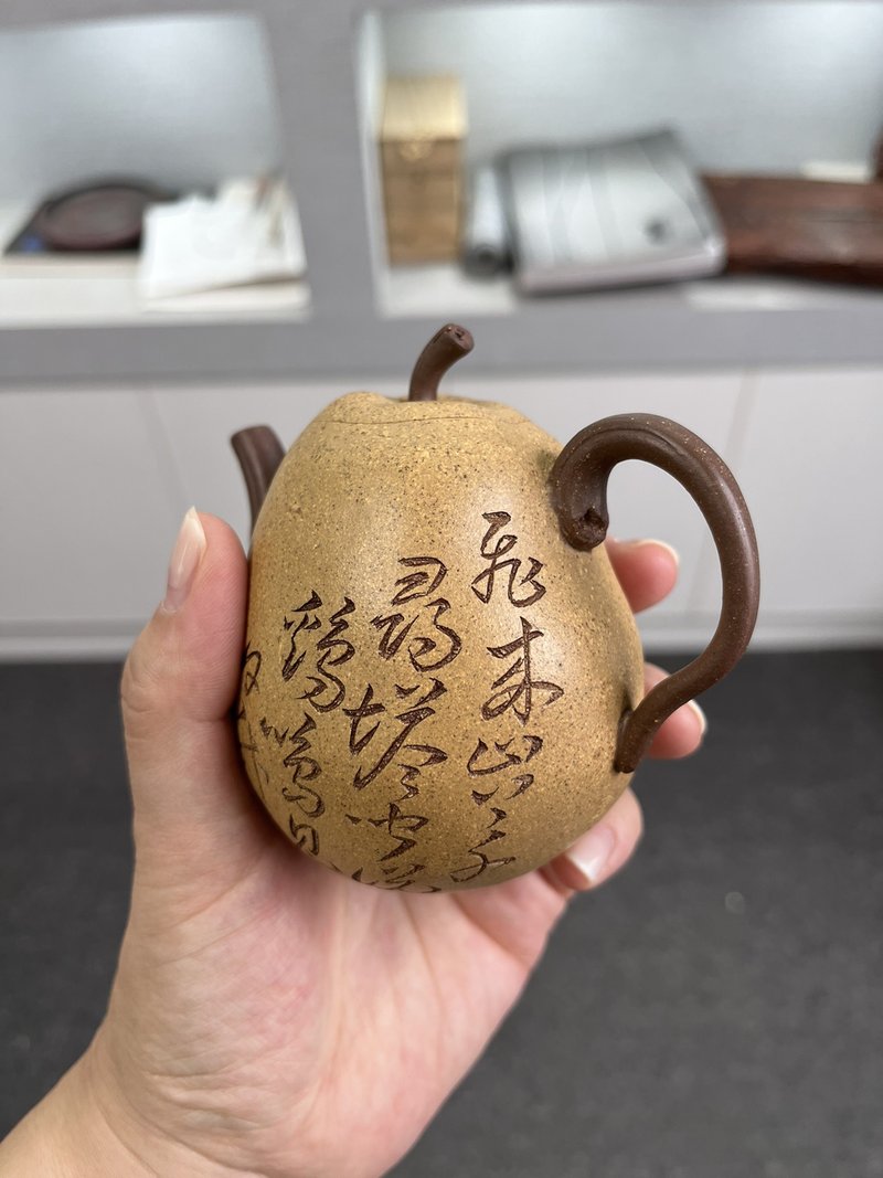 高梨 现货实拍 原矿优质老段泥 质感润泽 造型构思巧妙 梨寓意吉 - 茶壺/茶杯/茶具 - 陶 灰色