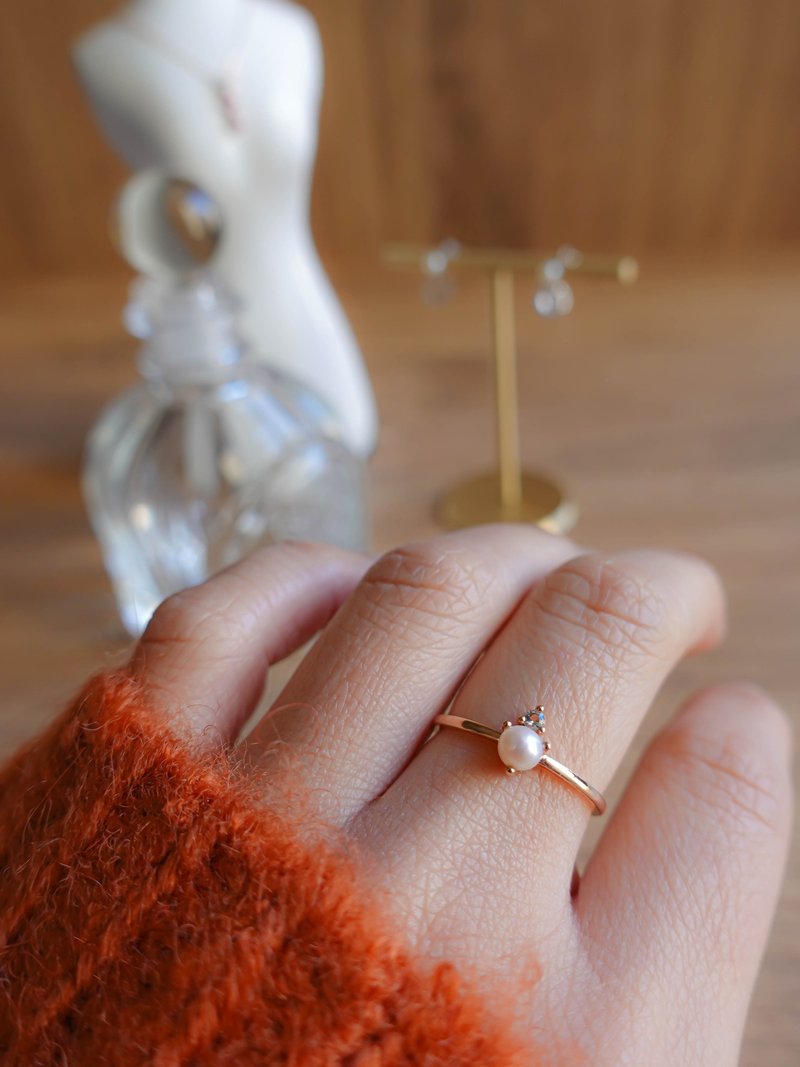 Spot 14K Light Jewelry Rose Gold Pearl White Sapphire Simple Ring Fresh Gold Jewelry Female Ring