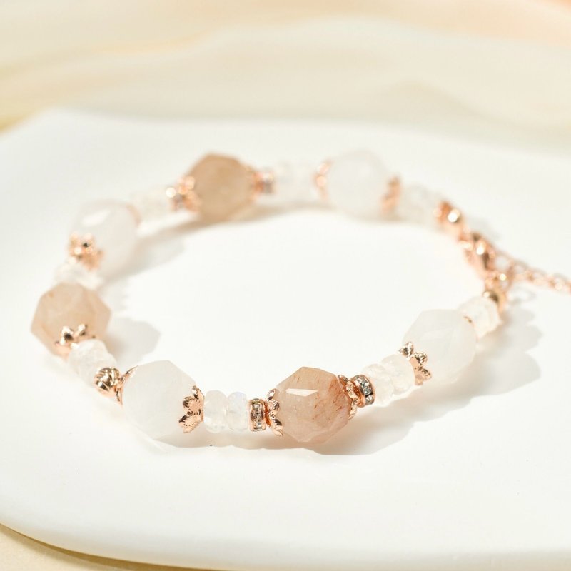 彩兔毛 月亮石 白幽靈水晶手鏈 人緣幸運/守護淨化 - 手鍊/手環 - 水晶 卡其色