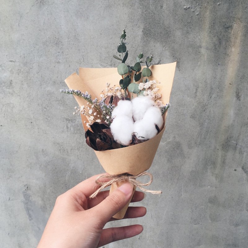 棉花 乾燥花束 畢業花束