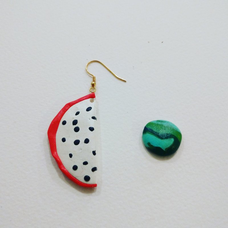 Dragon fruit flavor earrings