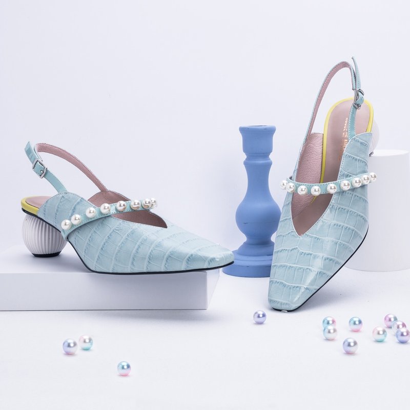 | HOA | Small square head crocodile leather and pearl horizontal strap heel pump | Blue | 5346 |