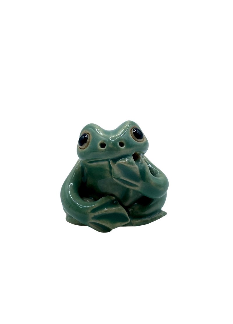 青蛙線香座・陶老件 - 擺飾/家飾品 - 陶 綠色