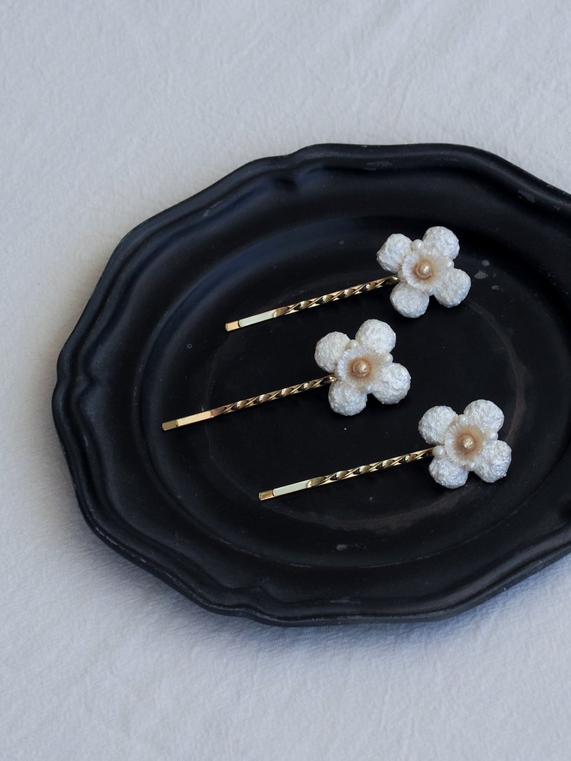 口袋裡的棉花糖 髮夾 - 髮夾/髮圈 - 植物.花 白色